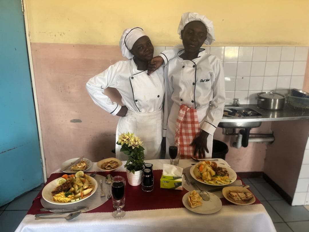 Motor mechanics building